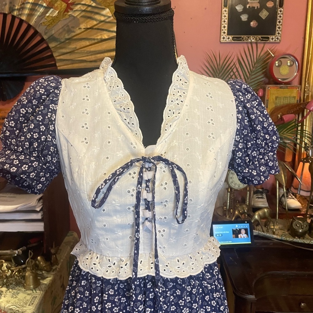 vintage 70’s Vicky Vaughn juniors red white and blue prairie cottage maxi dress - Picture 5 of 6